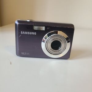 Samsung ES55 3x Zoom 10.2MP Compact Digital Camera *Untested*